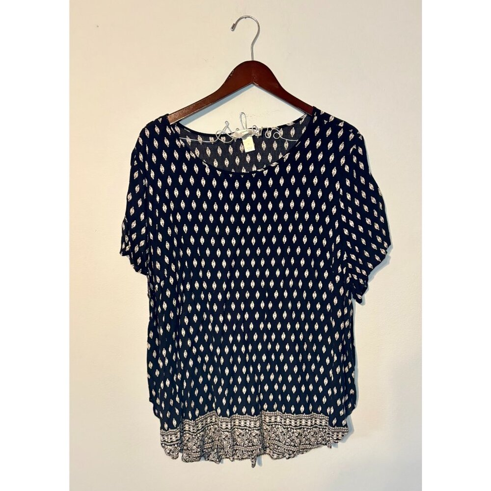 CJ Banks Size 3XL Black with White Designs Blouse Shirt